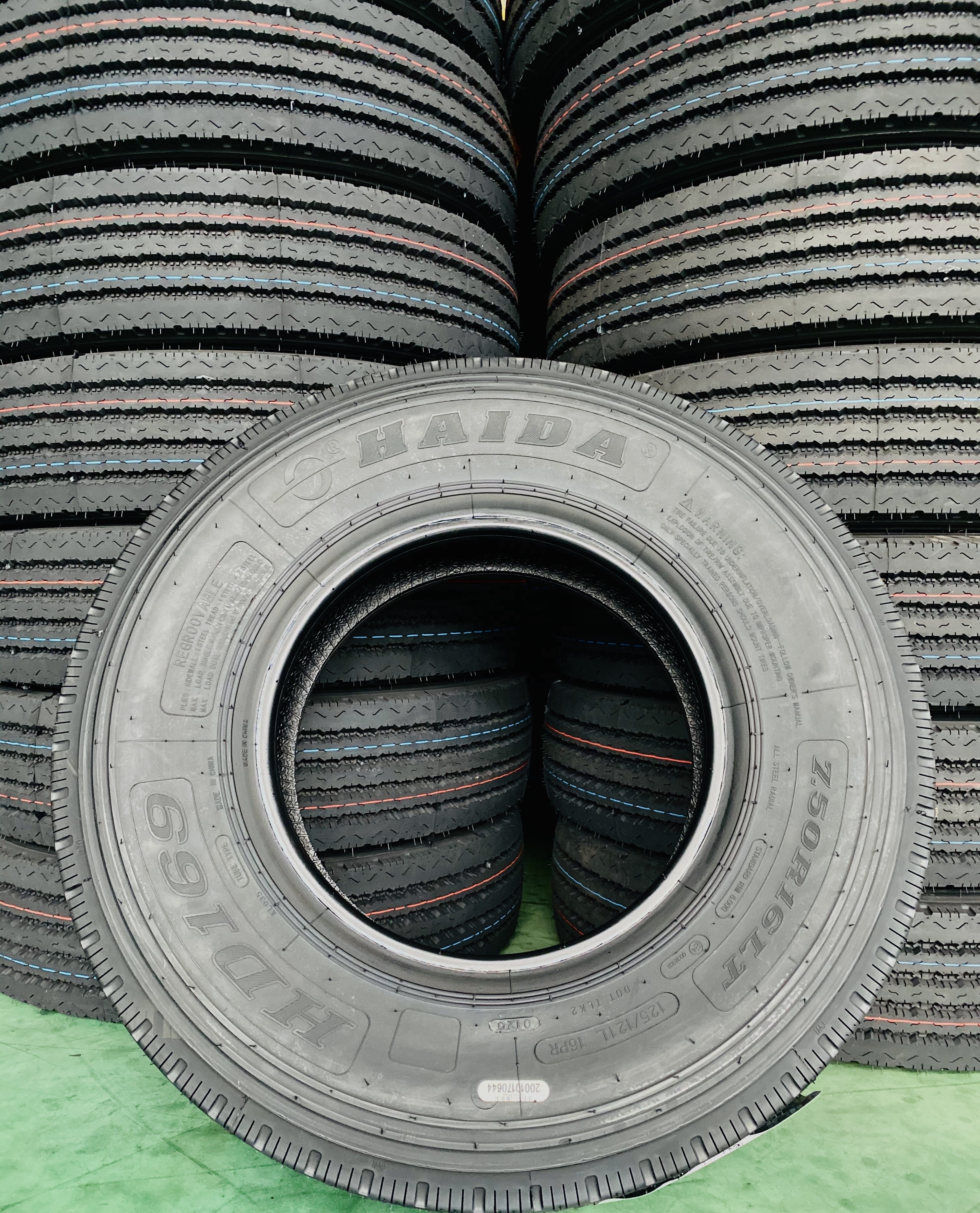 7.50R16 Light Truck Tyres new tires DOUBLE ROAD HAIDA tire manufacturer's in china 9.5R17.5 ST225/90R16