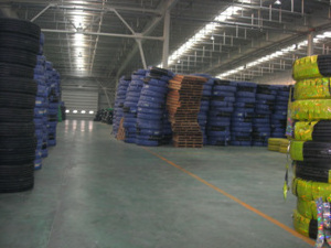 size 13 car tyres 155 70 r13 car tyres r13 195/70r13 car tyre 165/55r13  195/65 r15