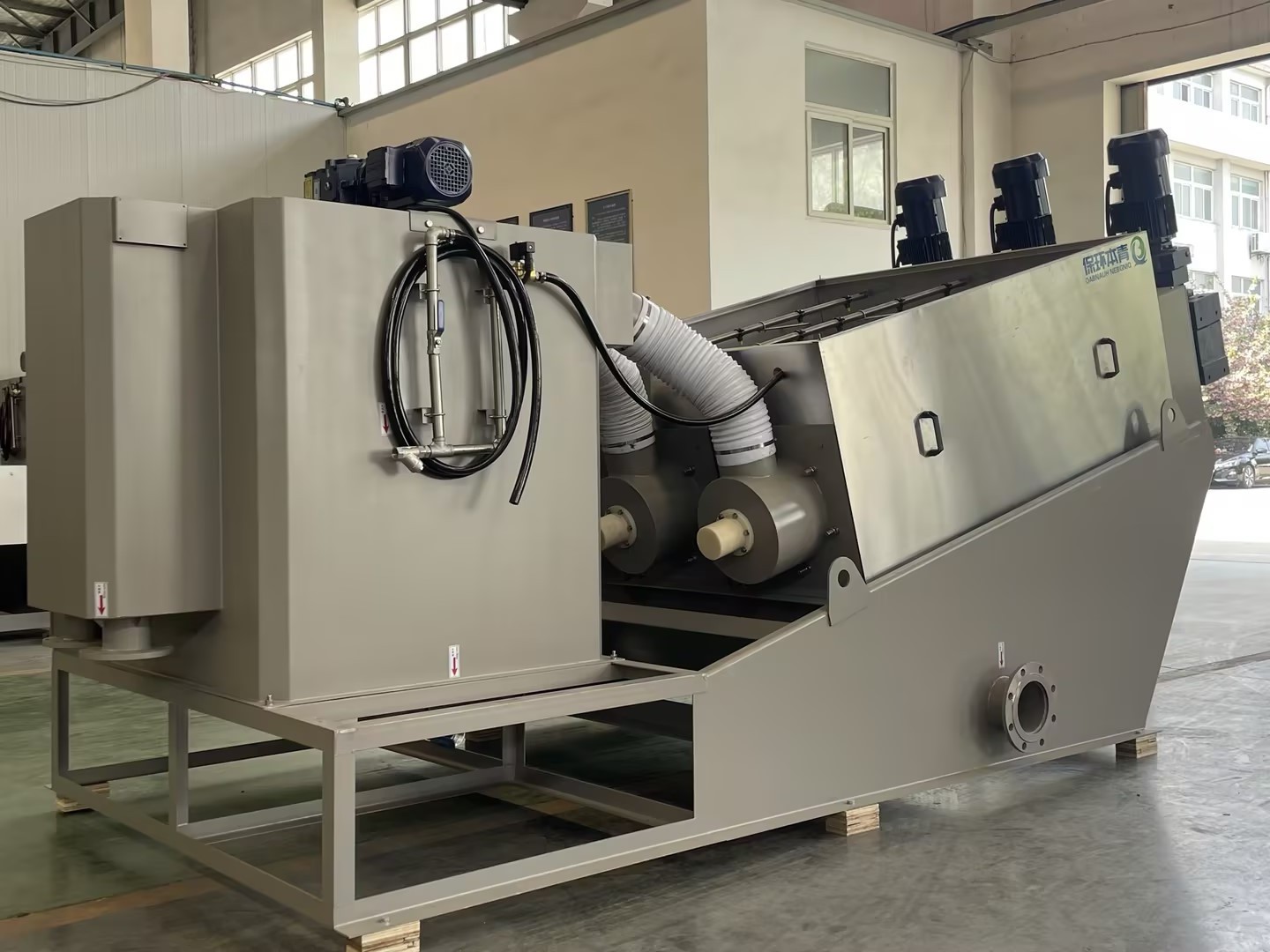 water treatment machinery Sludge treatment Equipment Screw Press Sludge Dewatering Machine