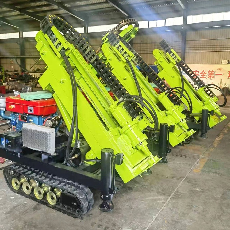 Hydraulic leg drilling rig mountain crawler drilling rig small crawler solar pole drilling rig