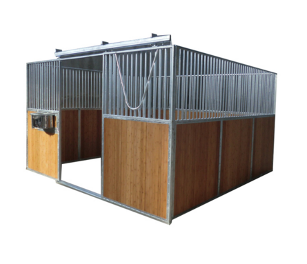 Hot Dip Galvanized Bamboo Horse Stall With Rolling Feeder Board Building Barn Design