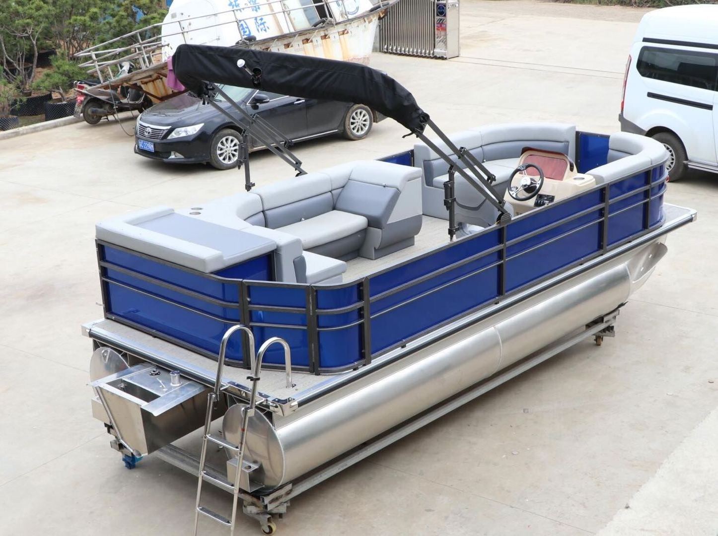 2023 7.0m/23ft New Luxury Pontoon Boat Commercial Party Boat With Motor For Sale