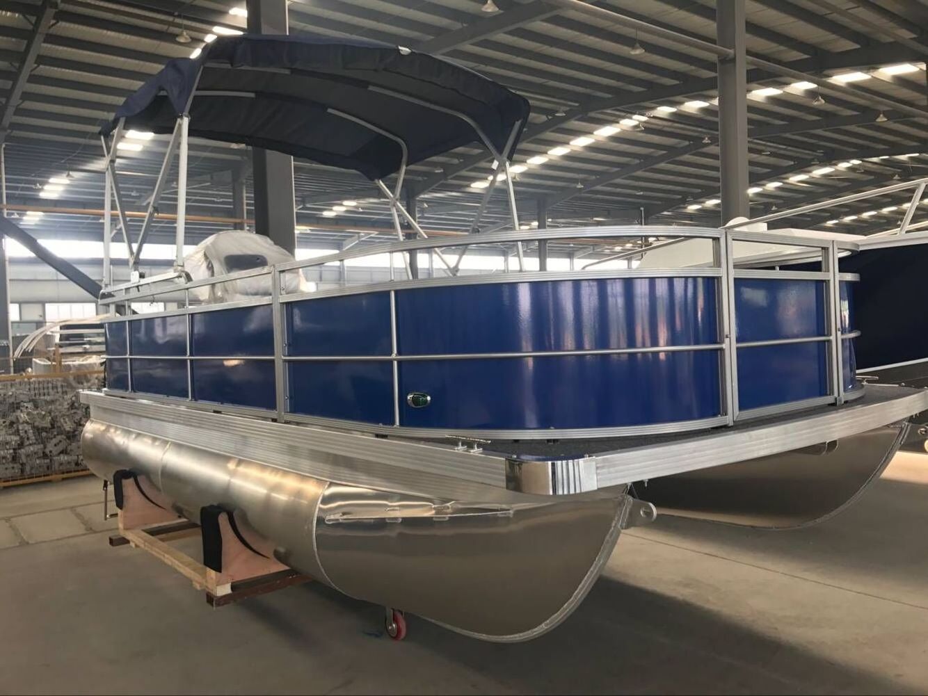 CE Boats Luxury Electric Motor Catamaran Pontoon Boat Aluminium 19ft For Sale