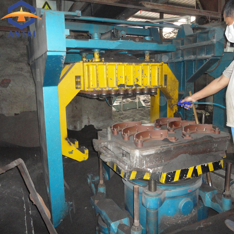 Foundry Molding Workshop Automatic Green Sand Molding Machine, Hydraulic Multi Pistons Casting Moulding Machine