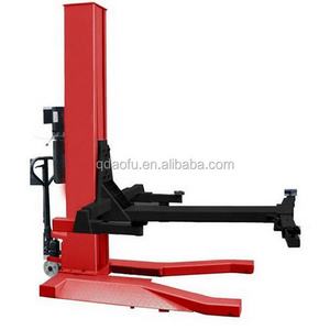 Hydraulic Single Post Car Lift with Lifting Capacity 2500kg By This type Single Post Lift