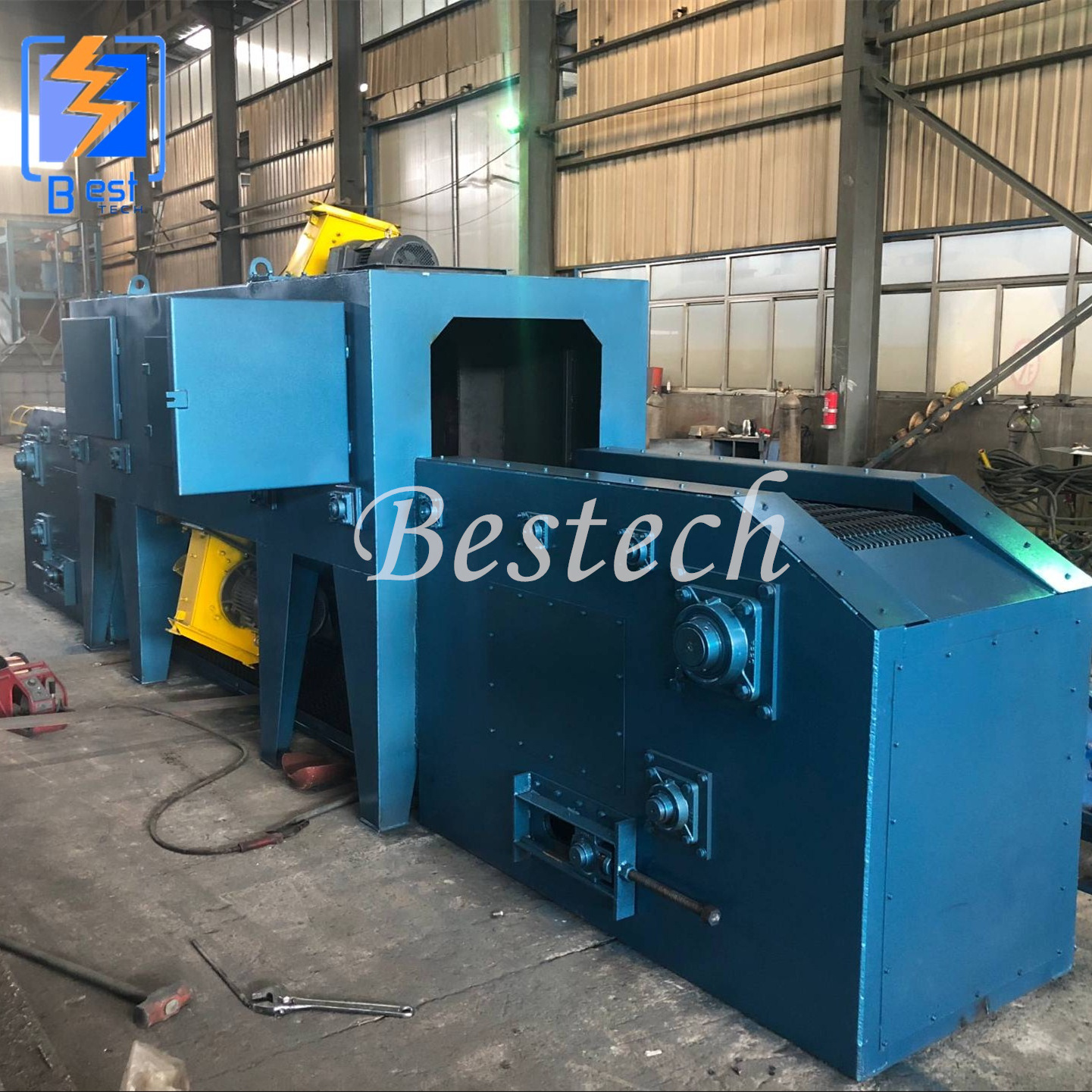 Wire Mesh Belt Shot Blasting Machine For Automotive Industry