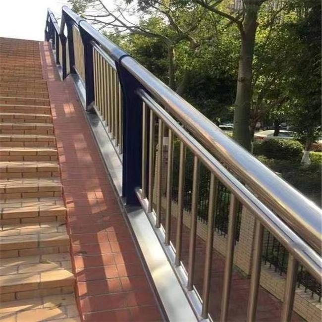 Customized Hot galvanizing Steel Structure Bridge guardrail Outdoor structural steel fabrication stainless steel railings