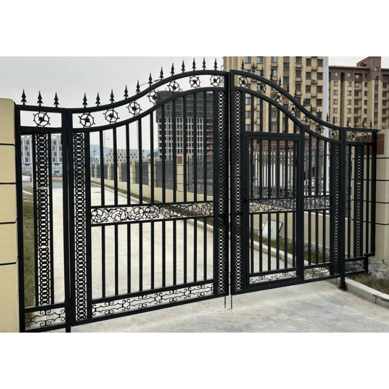 High Quality Galvanized Wrought Iron Swing Driveway Gates Eco-Friendly Metal Boundary Wall Fencing Gate with Grill Design