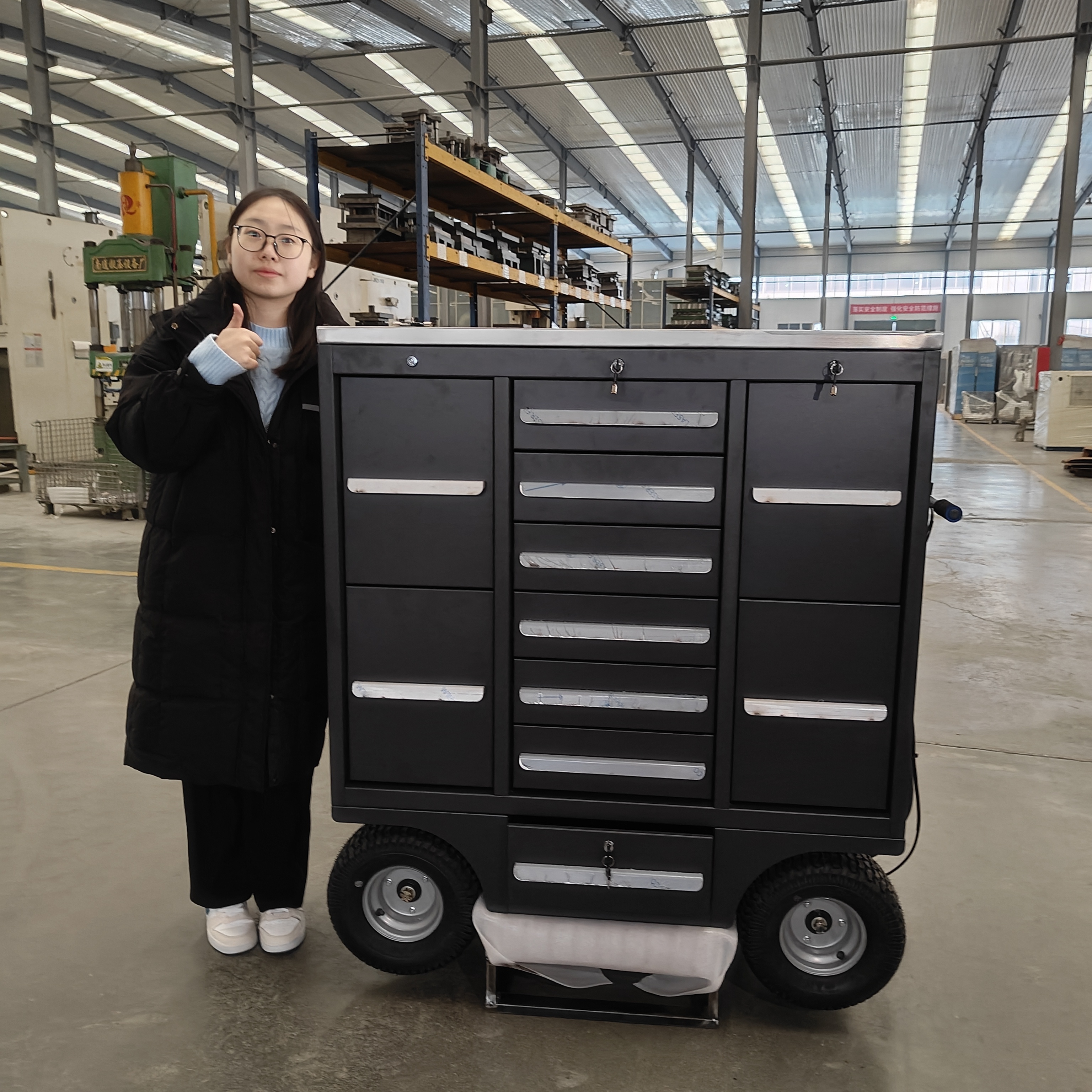 Factory Directly Selling Garage Tool Cabinet Heavy Duty Tool Pit Cart With Big Wheels