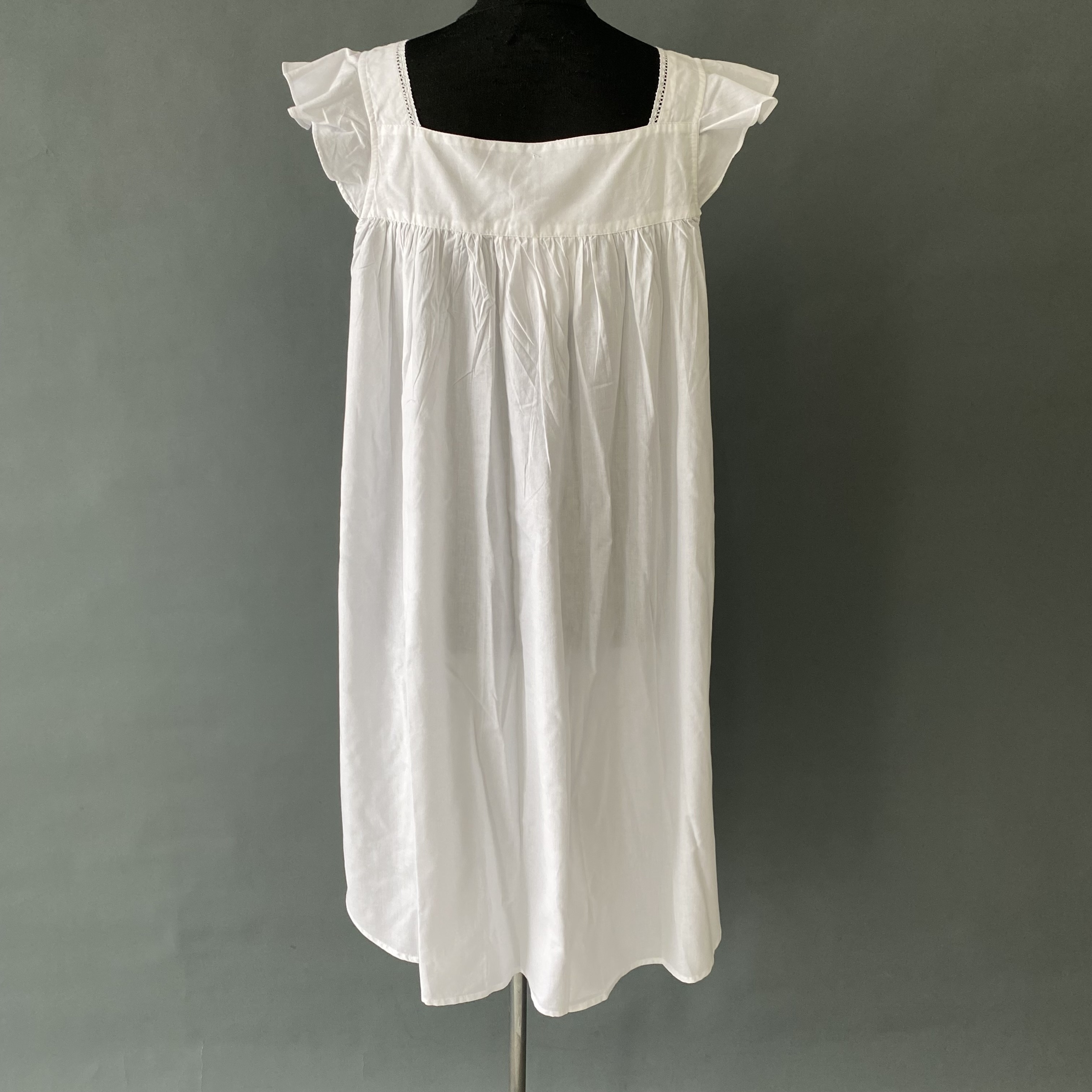 white cotton ladies nightgown nightwear sleepwear