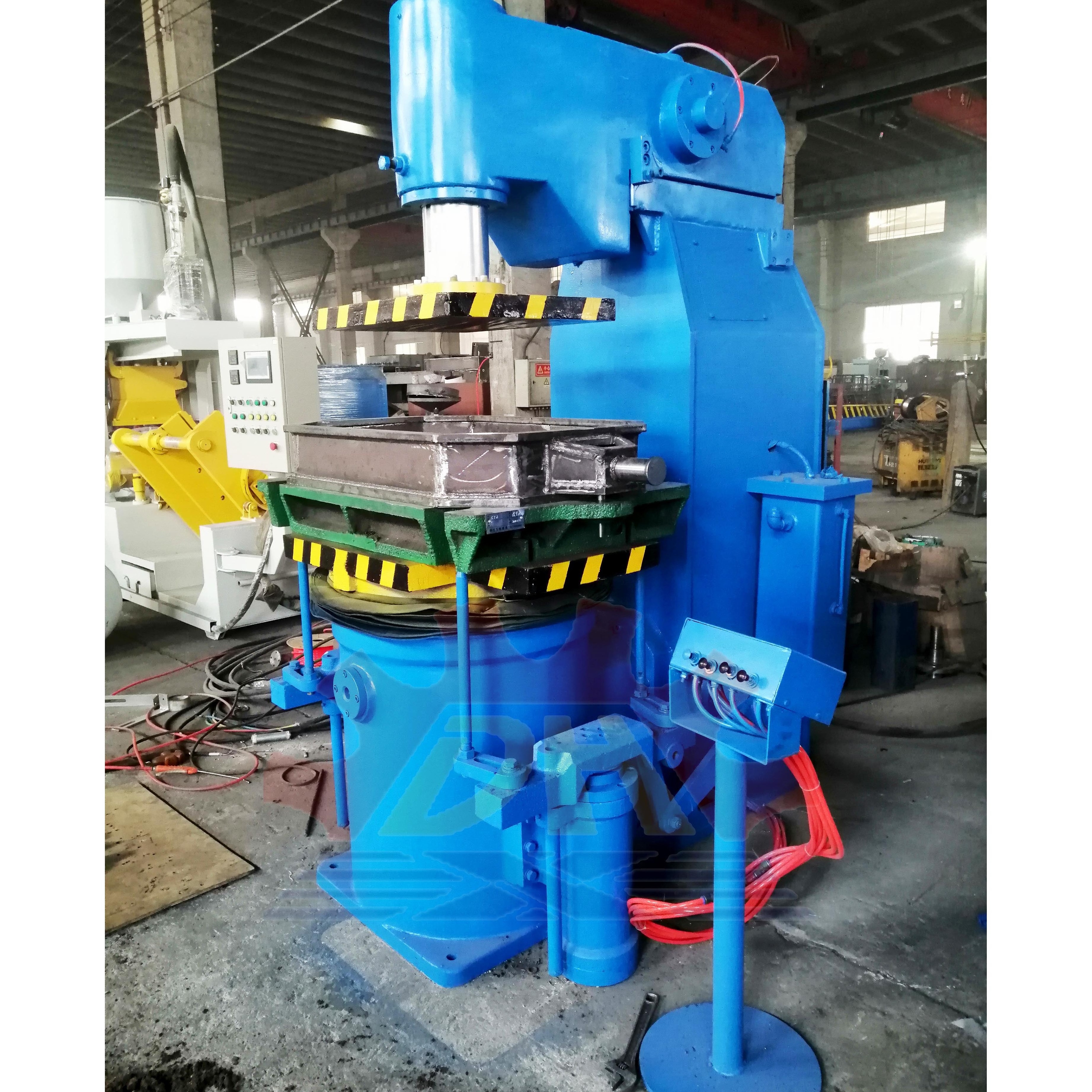 Automatic Green sand casting jolt squeeze molding machine