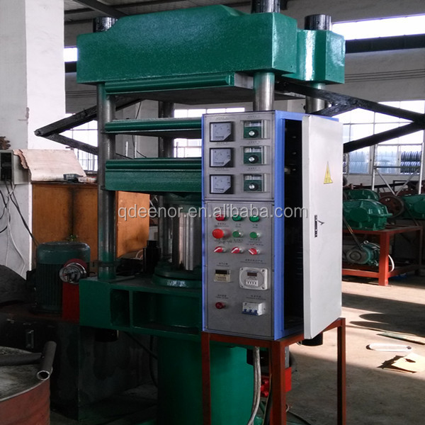 EVA Wheel Foaming Machines / Three Color tire Making Machine