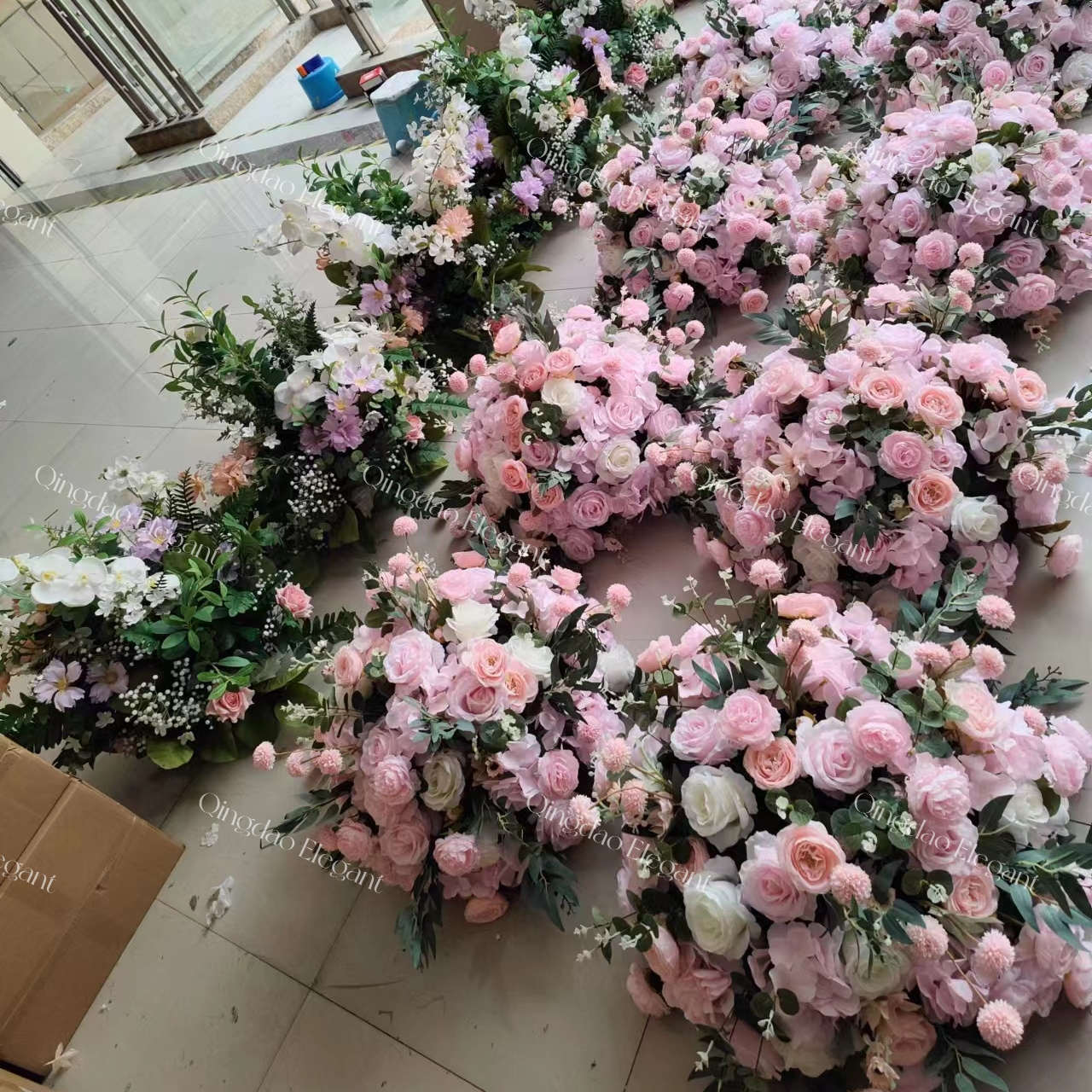 EG-VG164 Customized artificial wedding silk white rose and green flower ball table centerpieces for wedding decorations