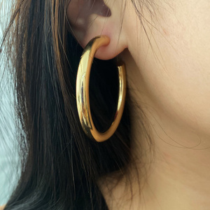 Simple stainless steel high quality large thick gold huggie hoop C shape earrings