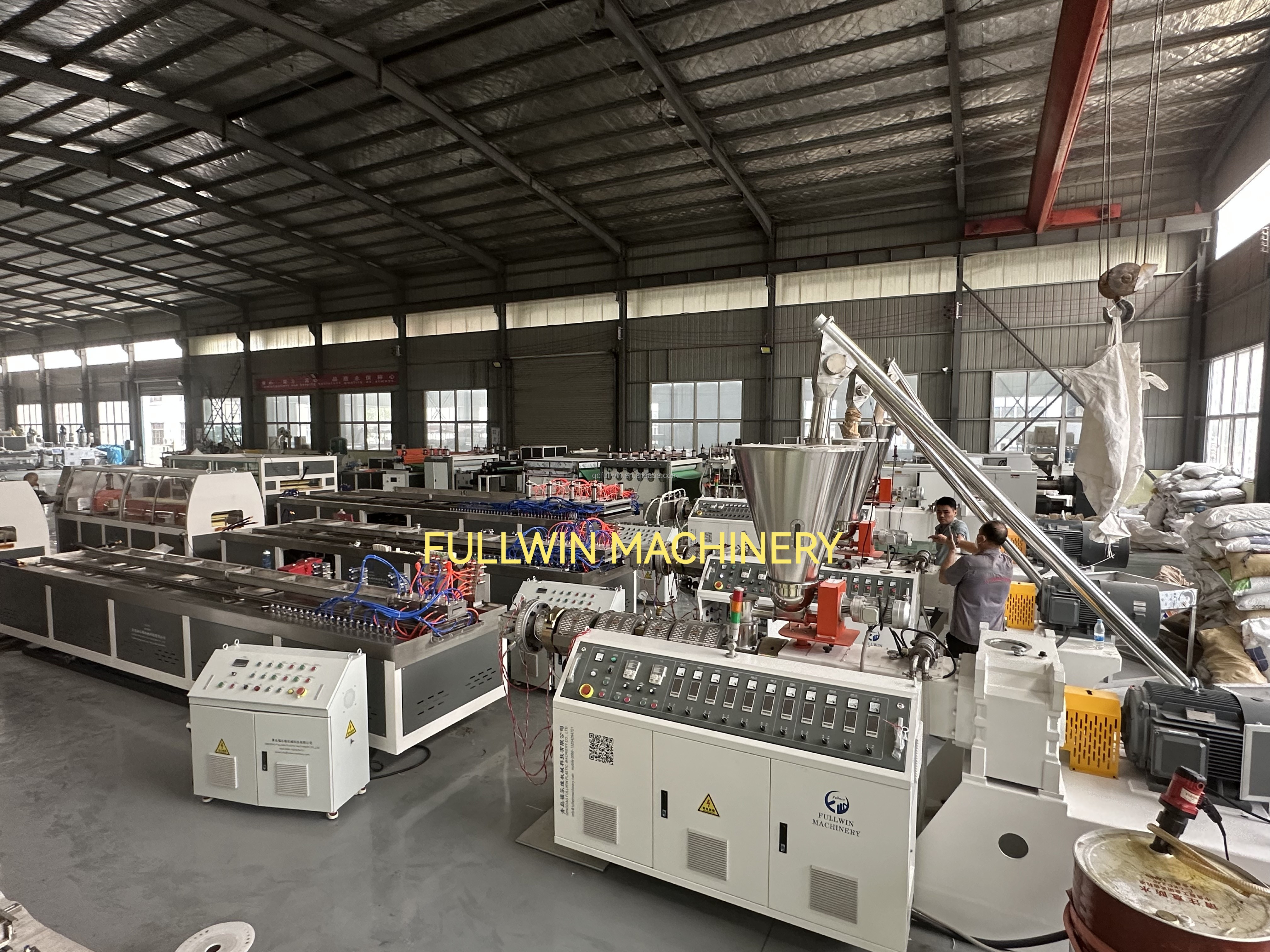 Wood Plastic Compos Making Machine WPC Decking Extrusion Machine PE PVC WPC Floor Board Profile Extrusion Line Manufacturer