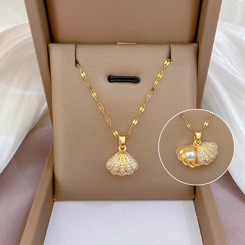 New Arrival 18K Gold Plated Shell Pearl Pendant Necklace Recycled Jewelry Luxury Bling Zircon Shell Pearl Necklace For Women