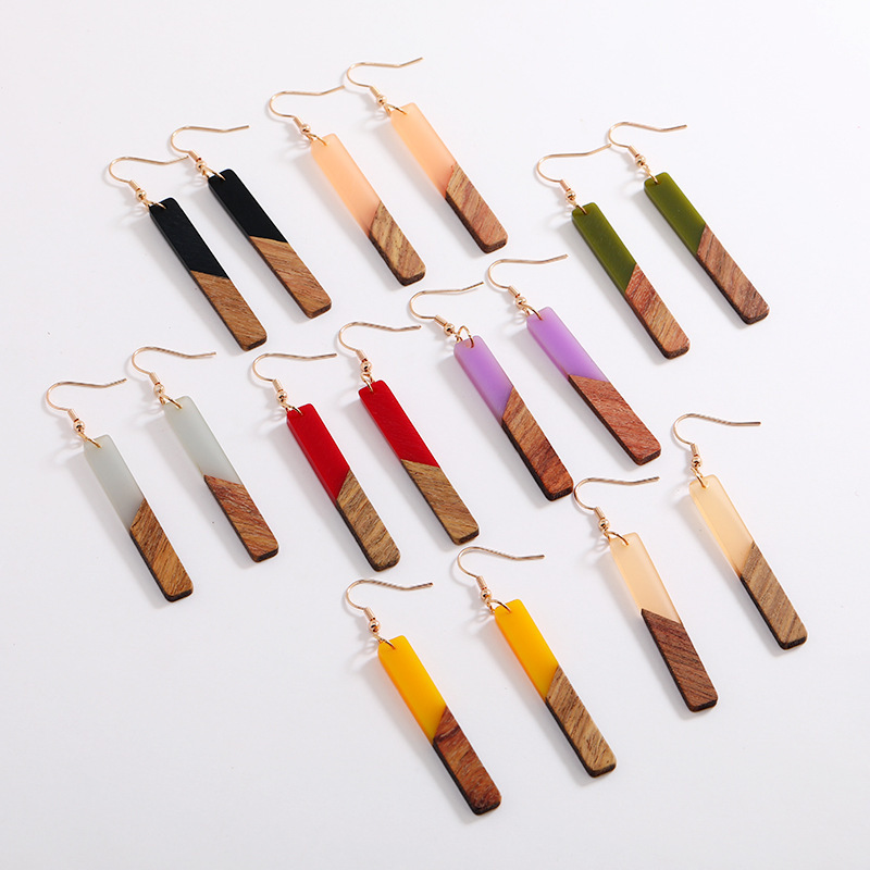 Wholesale Newest Women Wood Earrings Vintage Geometric Wood Resin Drop Earrings Long Bar Earrings for Girls