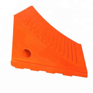 Car Ramps auto vehicle parking trailer truck Car Tire Stops Plastic PU Polyurethane rubber Wheel Chocks tyre stopper