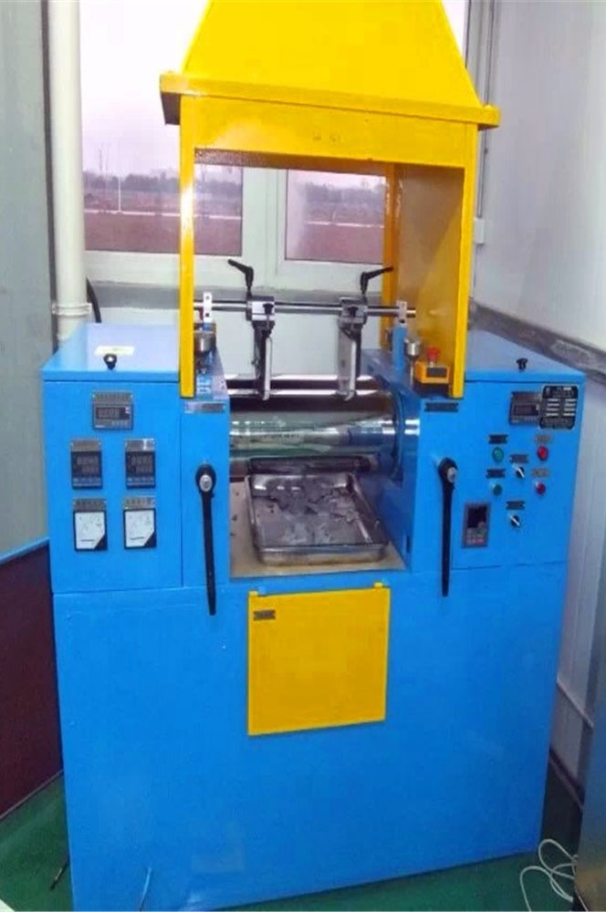 chilled cast iron open mixing mill /laboratory experiment/roller mill