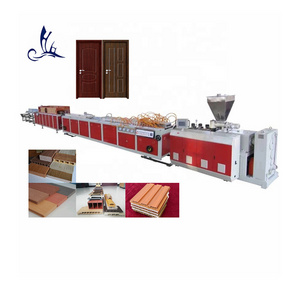 Fully Automatic Fence Decking Door Panel Board Edge Banding Palisades WPC Profile Extrusion Production Line Making Machine