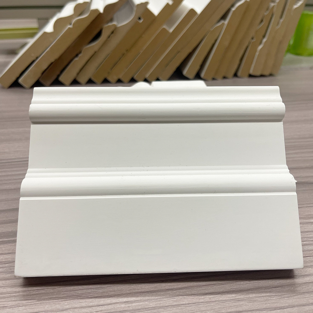 Hipower New Arrival 18Mm Skriting Board Mdf Trim Moulding self adhesive moulding skirting board