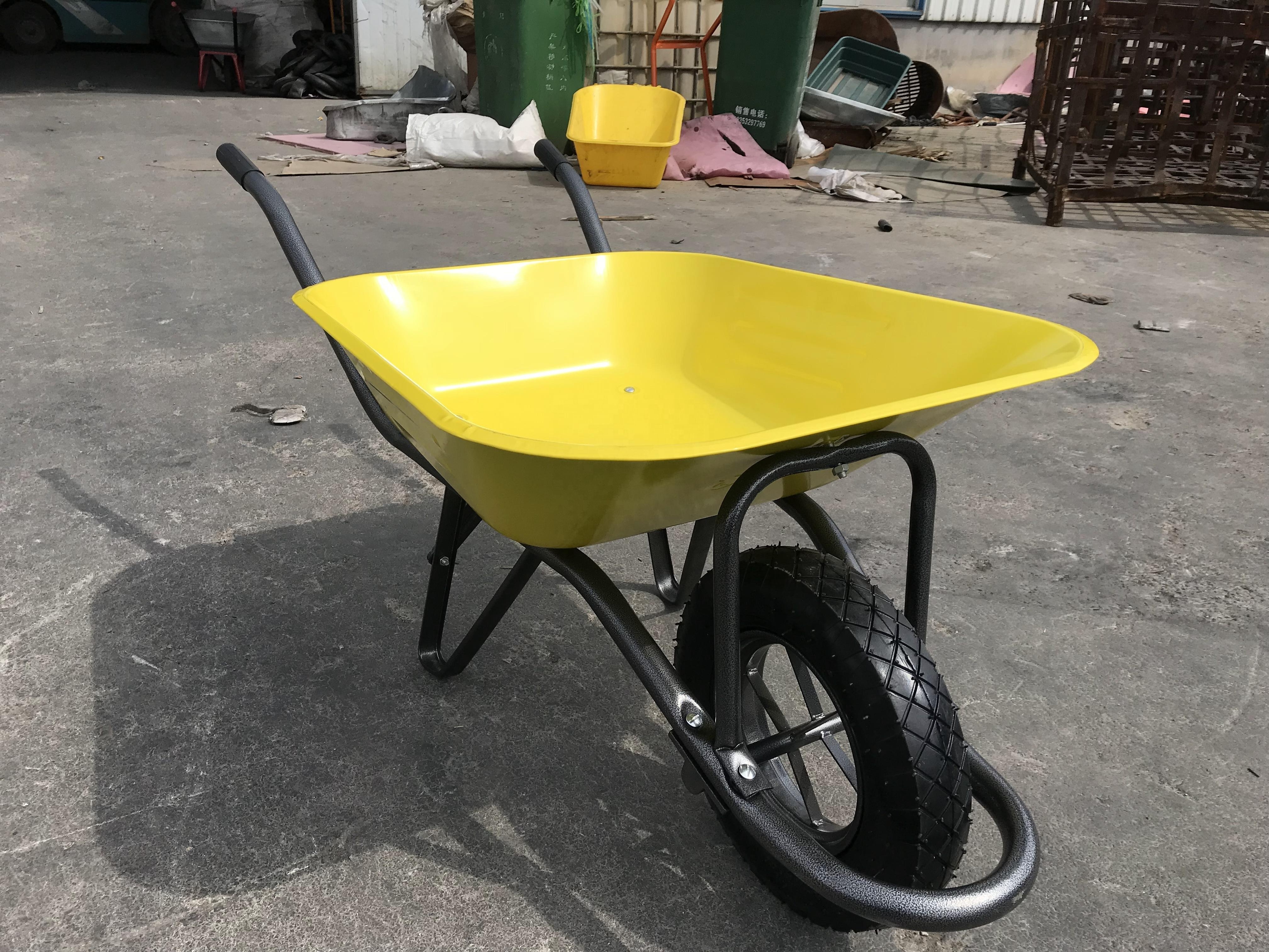 Construction garden tool wheelbarrow with strong pipe support