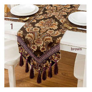 Luxury 100% Jacquard tassel triangle   christmas table runner  for dinning decoration wedding party