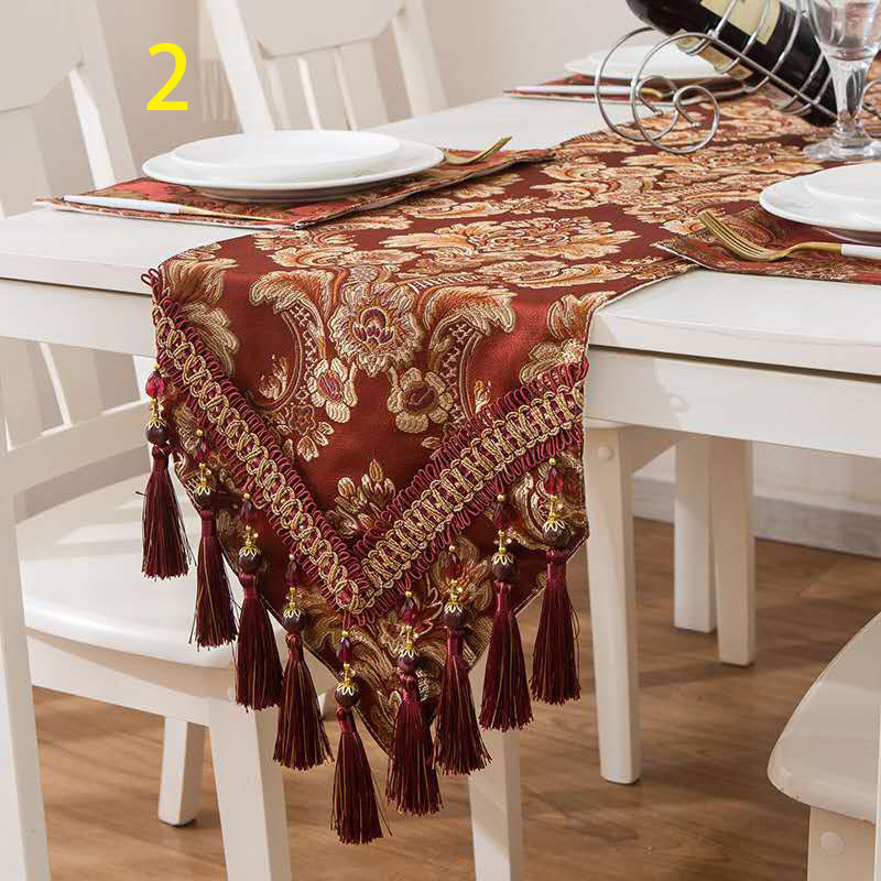 Luxury 100% Jacquard tassel triangle   christmas table runner  for dinning decoration wedding party