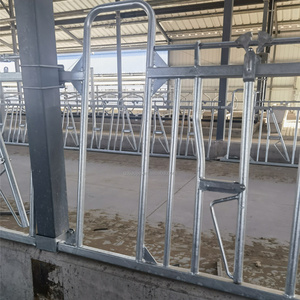 Factory Customized price Cattle Headlock farming equipment Cattle Headlocks