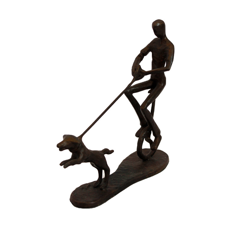 Cast arts and craft bronze Ride the dog for a walk sculptures ornaments for home decoration