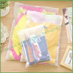 Hot Selling Eco friendly Transparent Zipper  Frosted Resealable T-shirt Plastic Bag  custom zipper bag for clothing