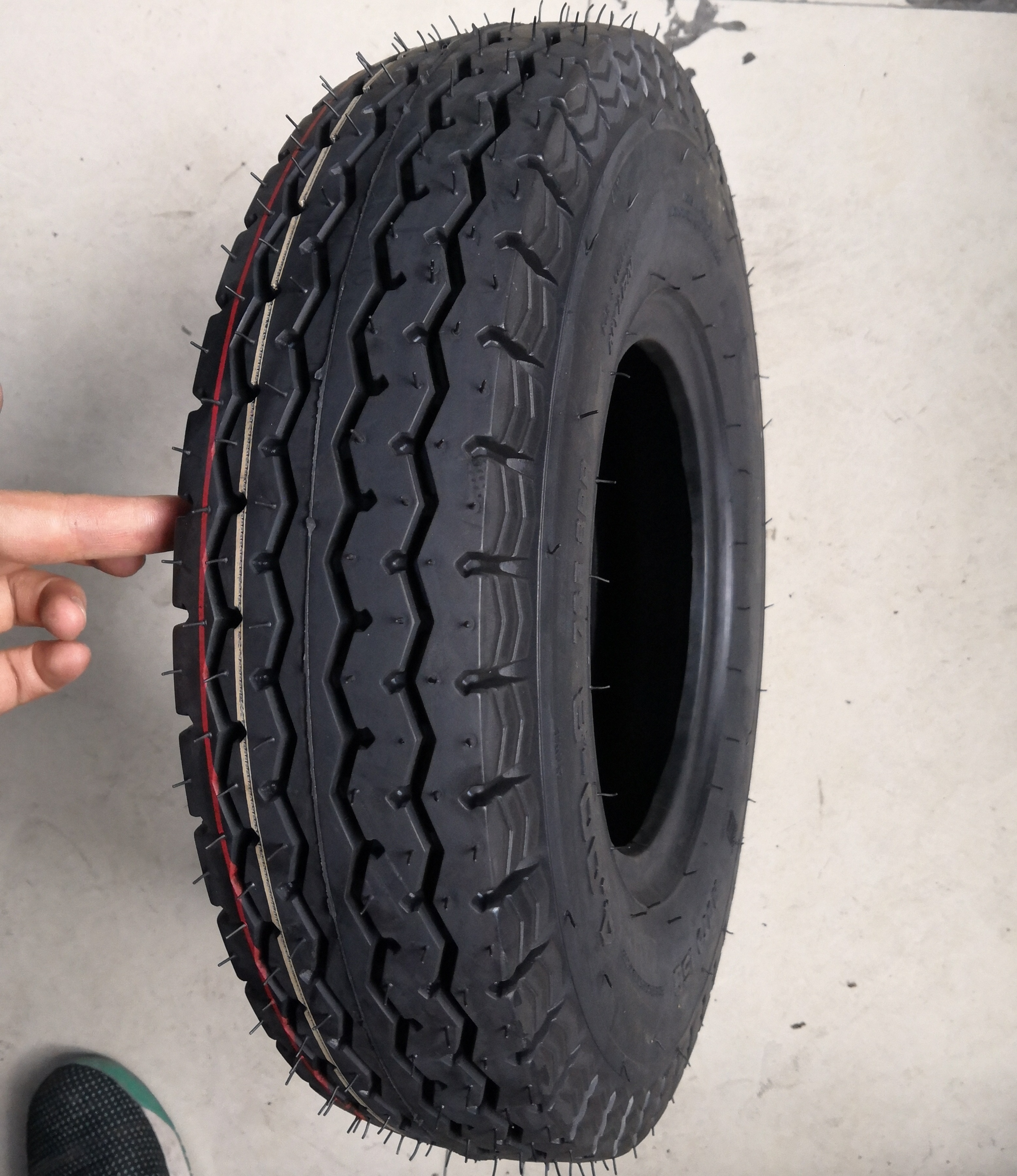 High quality TUK TUK,BAJAJ,THREE wheeler tire size 4.00-8 motorcycle tyre