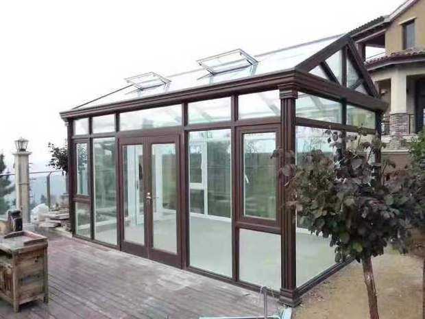 Hot sale Chinese high quality sunroom glass houses tempered glass