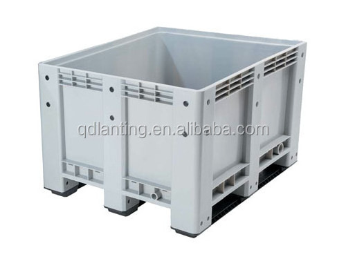 solid shipping pallet liquid container