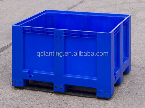 solid shipping pallet liquid container