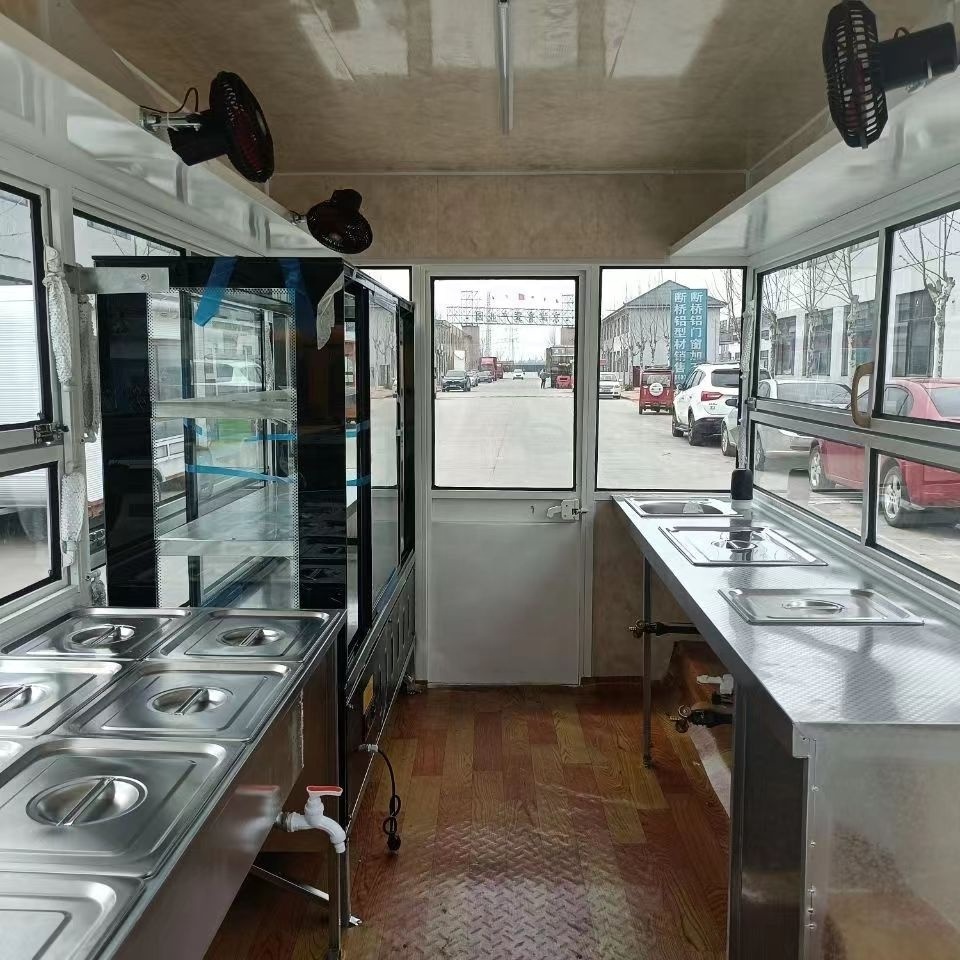 Galvanized Sheet Food Truck Fully Equipped Restaurant Street Mobile Fast Food Trailer Coffee Truck For Sale