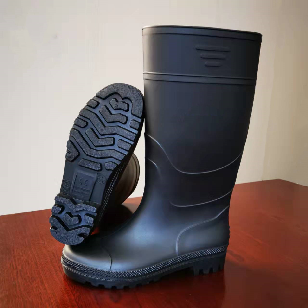 Custom knee high PVC oil field acid alkali chemical resistant industrial steel toe Black yellow working rubber safety gum boot