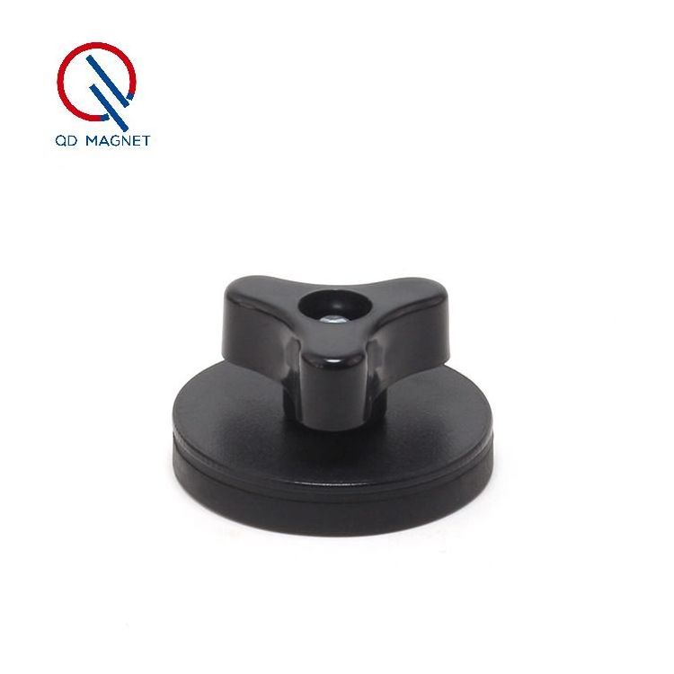 Strong Rubber coated magnet with screw and nut cap Advertising panel Billboard magnetic Holder