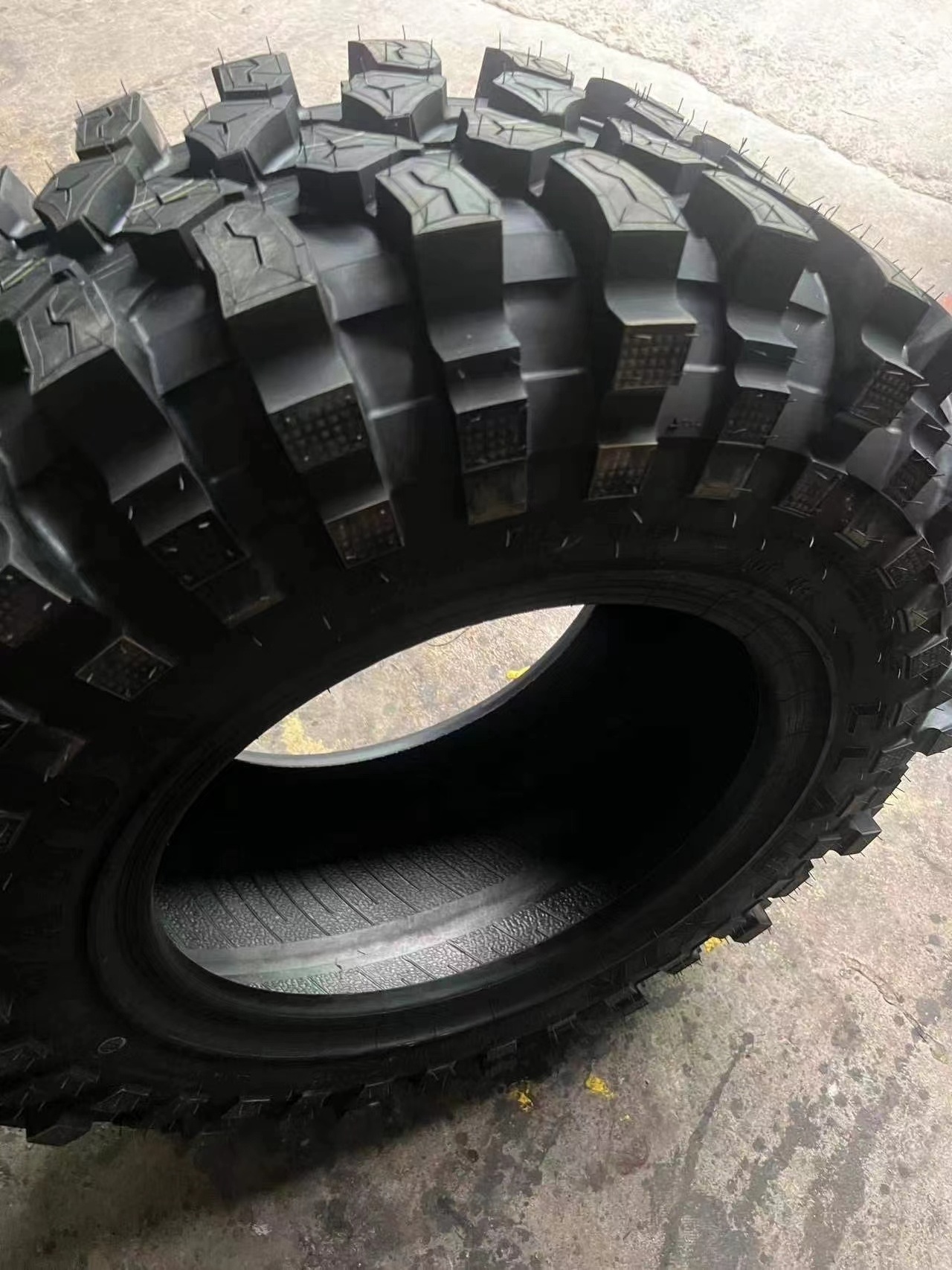 ATV UTILITY TIRES SUV off road rainforest  mud and snow atv tires  40X13.5-16 35X12.5-17 40X13.5-17 43X15.5-17 38.5X12.5-16