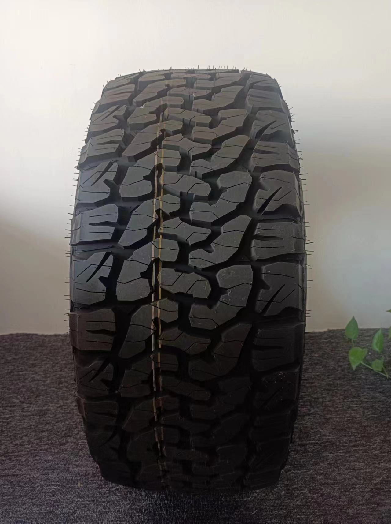 265 65 R17 light truck All terrain tyre 265 65R17 tires Hot selling brand new car tires