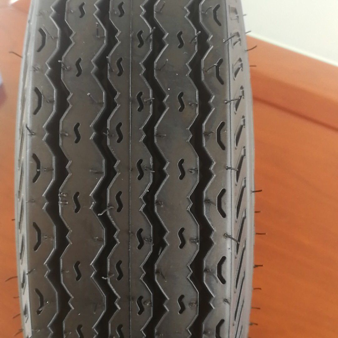 ORIGINAL INDIA CEAT 400-8 TUK TUK BAJAJ TRICYCLE MOTORCYCLE TYRES AND TUBES