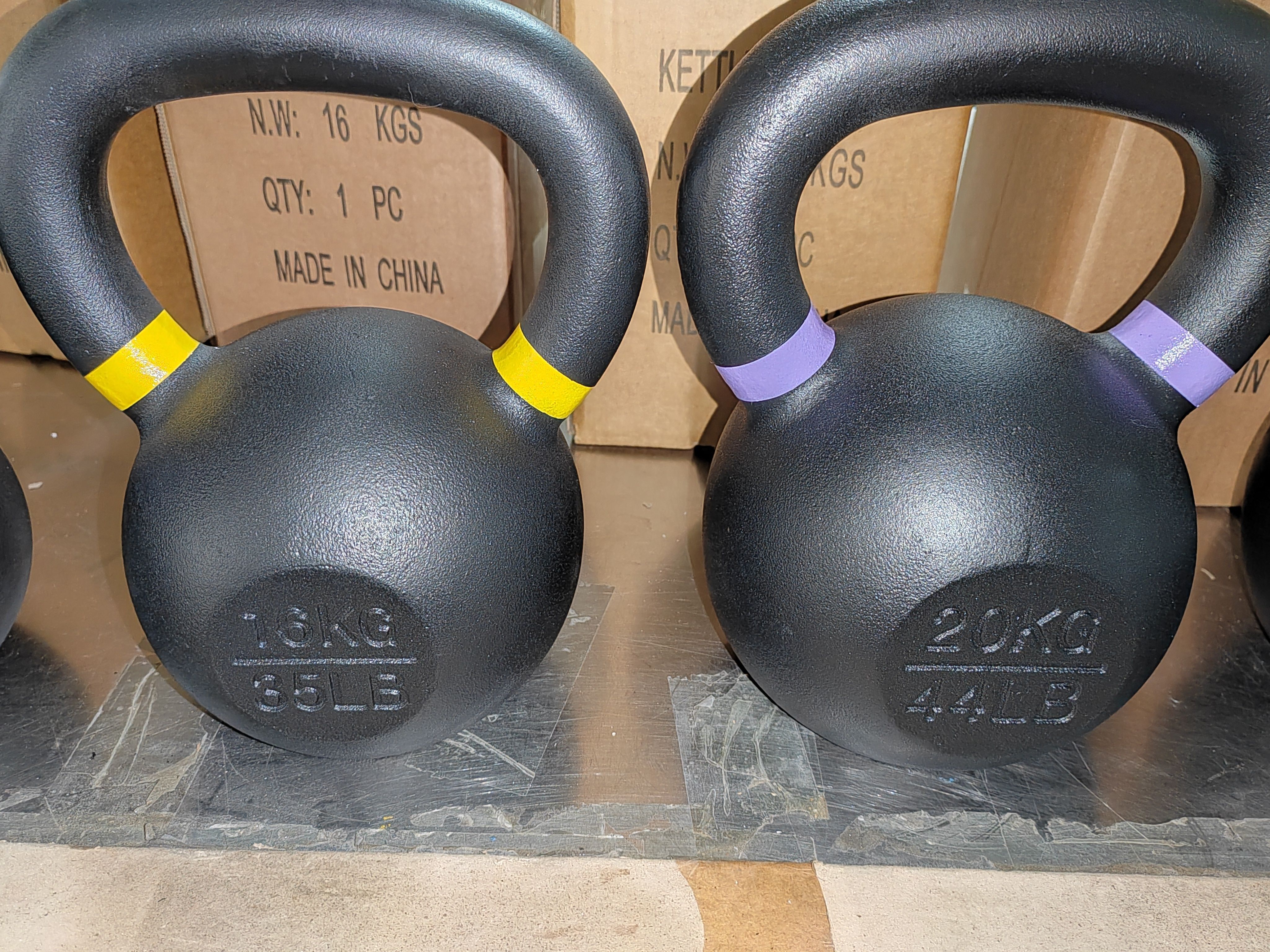 factory wholesale Free Weights Weight Lifting Matt Kettlebell Cast Iron Powder Coating Kettlebell