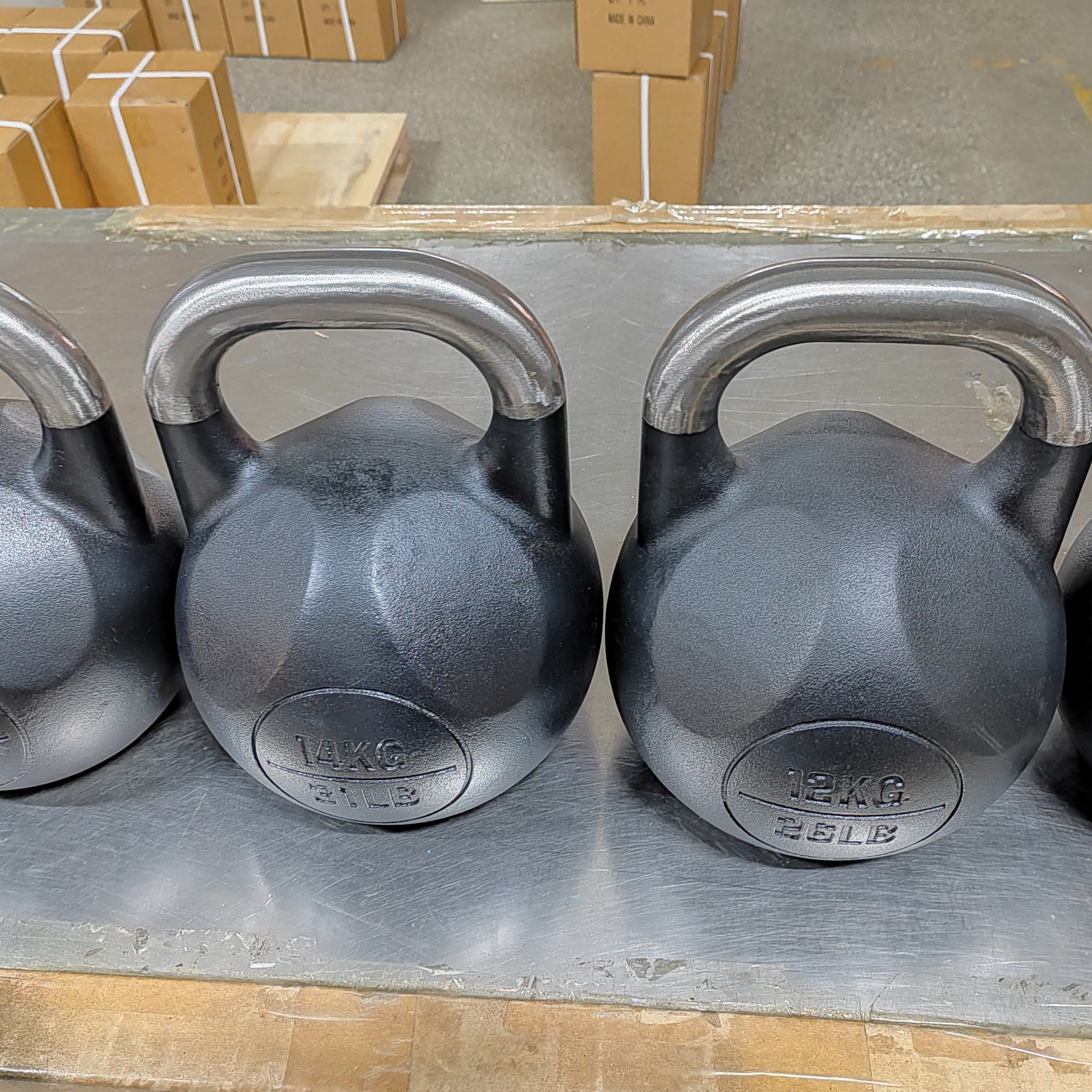 OEM ODM Black casting iron Kettlebell with high quality for weightlifting competition powder coated kettlebell