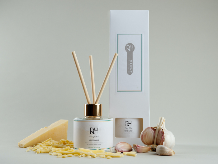 Eco Friendly Natural Luxury Reed Diffuser Bottle Scented Gift Candle and reed diffuser gift set with box