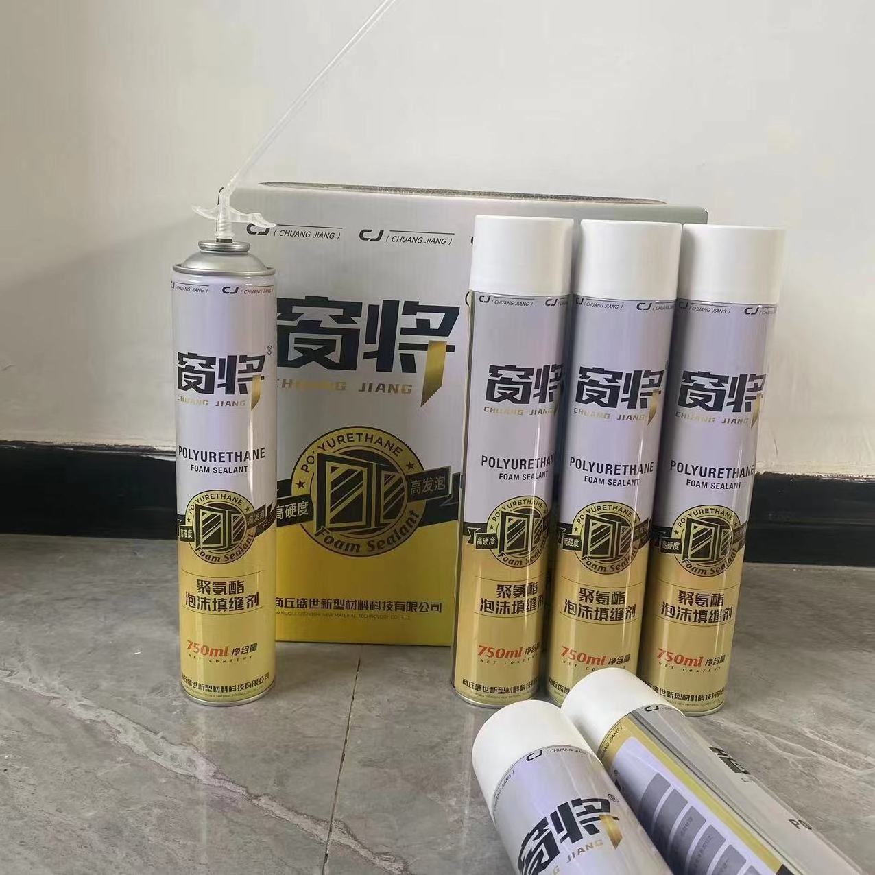 Good Price and High Quality PU Foam Cleaning Agent Better Adhesion in Application Mounting Glue to Filling Wooden Windows