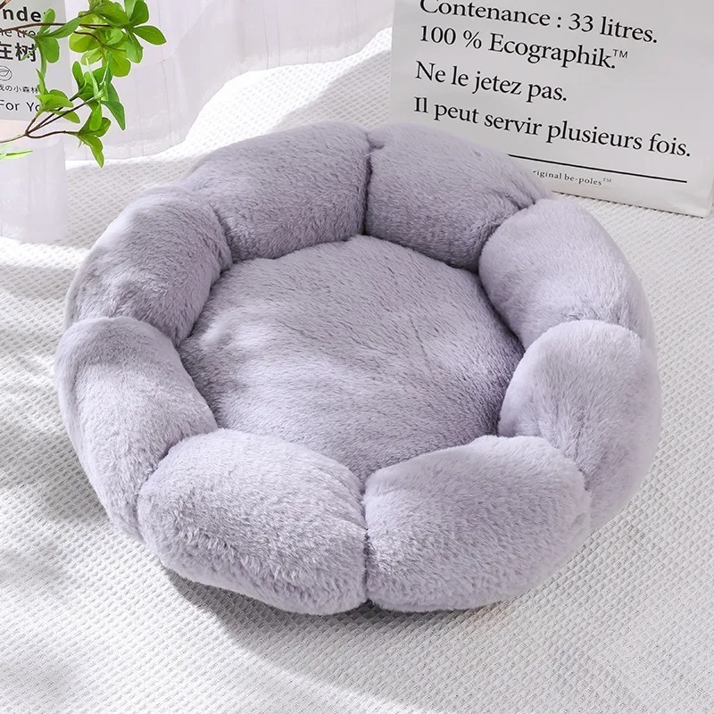 Universal Cat Pet Cat Supplies Donut Pet Bed Washable Anti Anxiety Slip Fluffy Sofa Dog Couch Bed For Pet