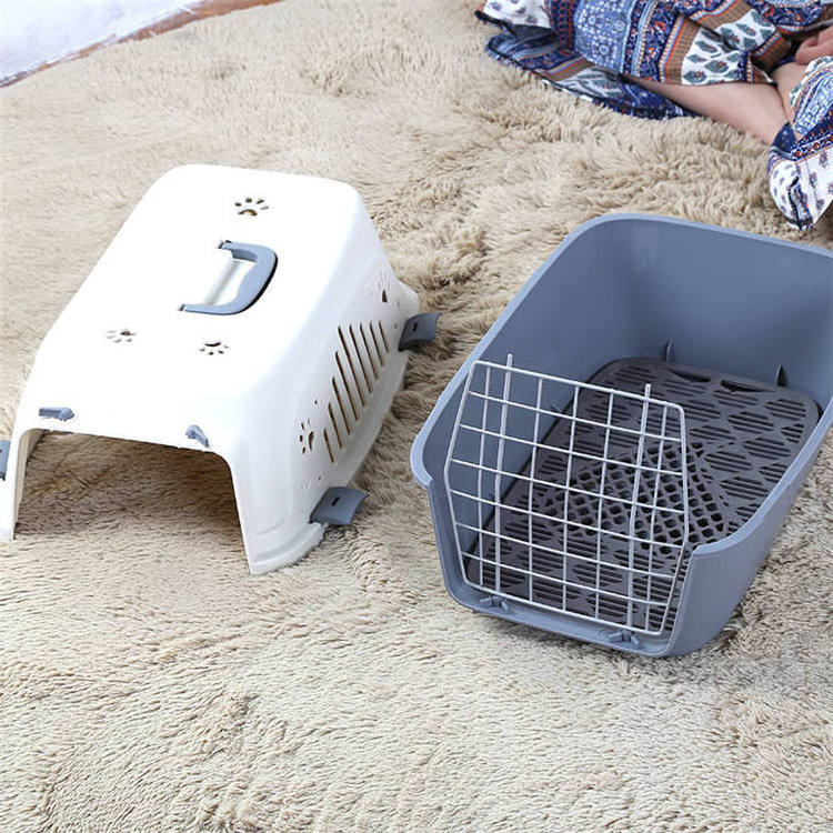 Portable Cat Kennel Pet Carrier Airline Transport Portable Pet Basket Cage Plastic Pet Carrier Portable Space Capsule