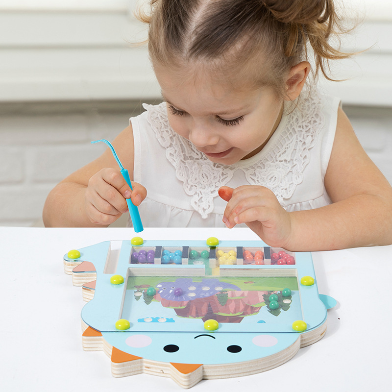 CPC CE Certificated Educational Magnetic Toy Magnetic Bead Maze Puzzle Board With Flash Cards Wooden Baby Dinosaur Magnetic Maze