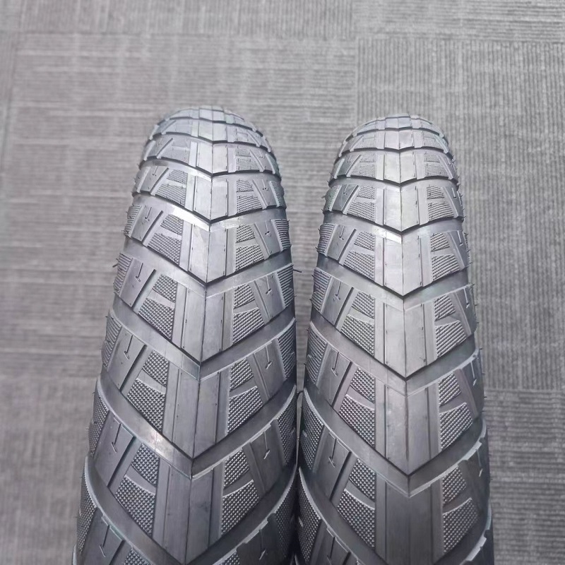 New tread pattern fat bike tyre 20x2.4 20x4.0 24x4.0 26x4.0 colored bicycle tire electric bike tire and inner tube