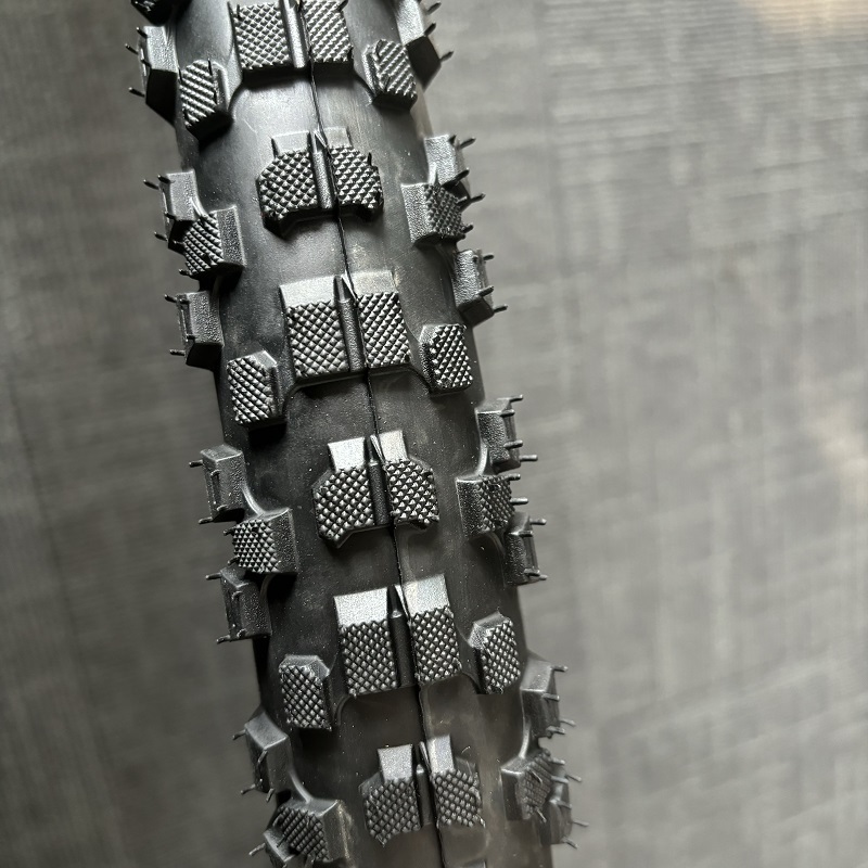 Hot sale factory supply 26'' 27.5'' 29'' inch 26x1.75/1.95/2.125  27.5''x2.10/2.30/2.50 mountain bike tire and inner tube